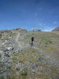 P1100890.JPG (6053431 octets)